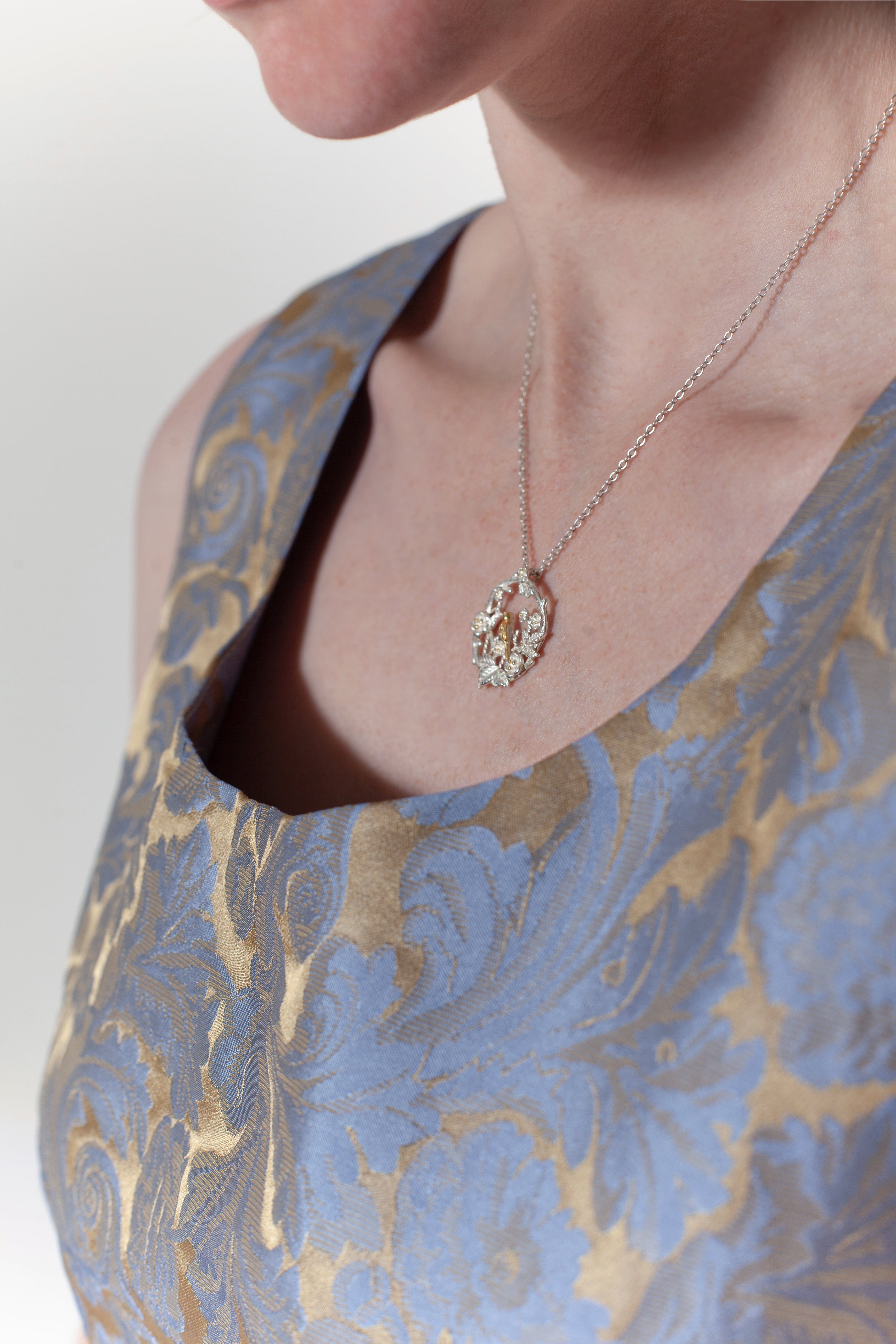 Silberkette mit Vogelanhänger, vergoldet | COLLIER BIRDLAND