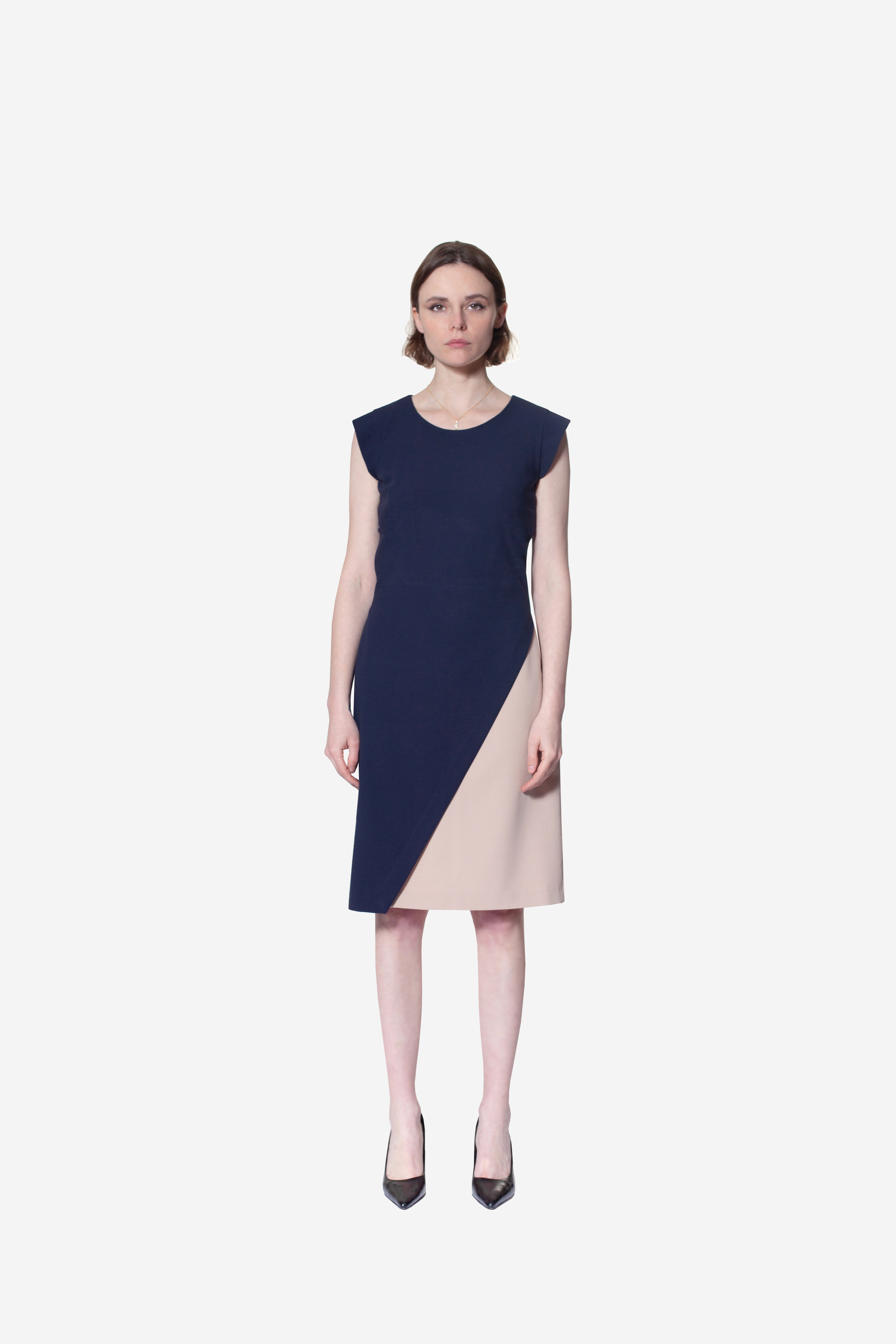 KLEID CARRY